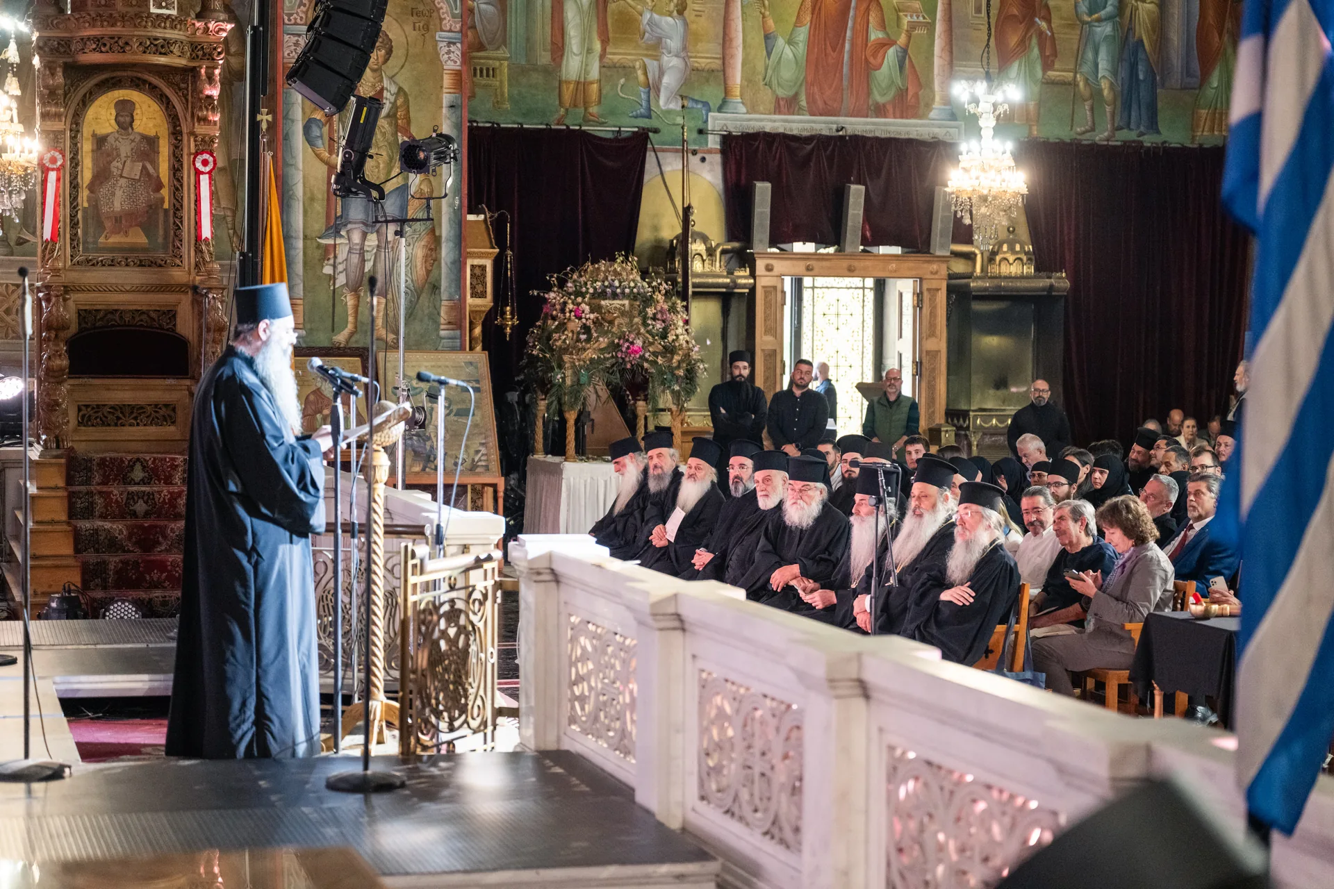 Παρθένιος – Σύνολο Ρωμαίικο, Μια Νύχτα στα Μετέωρα στην καρδιά της Αθήνας